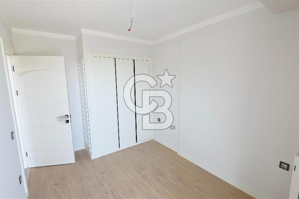 Manisa Meydan Sitesi Havuz Cephe Kiralık 1+1 Daire