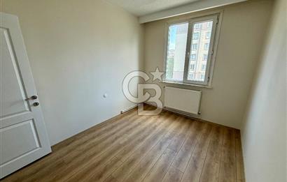 BEYLİKDÜZÜ BASINDOĞA SİTESİ SATILIK 3+1 DAİRE FULL TADİLATLI