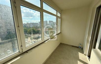 BEYLİKDÜZÜ BASINDOĞA SİTESİ SATILIK 3+1 DAİRE FULL TADİLATLI