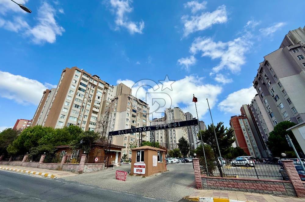 BEYLİKDÜZÜ BASINDOĞA SİTESİ SATILIK 3+1 DAİRE FULL TADİLATLI