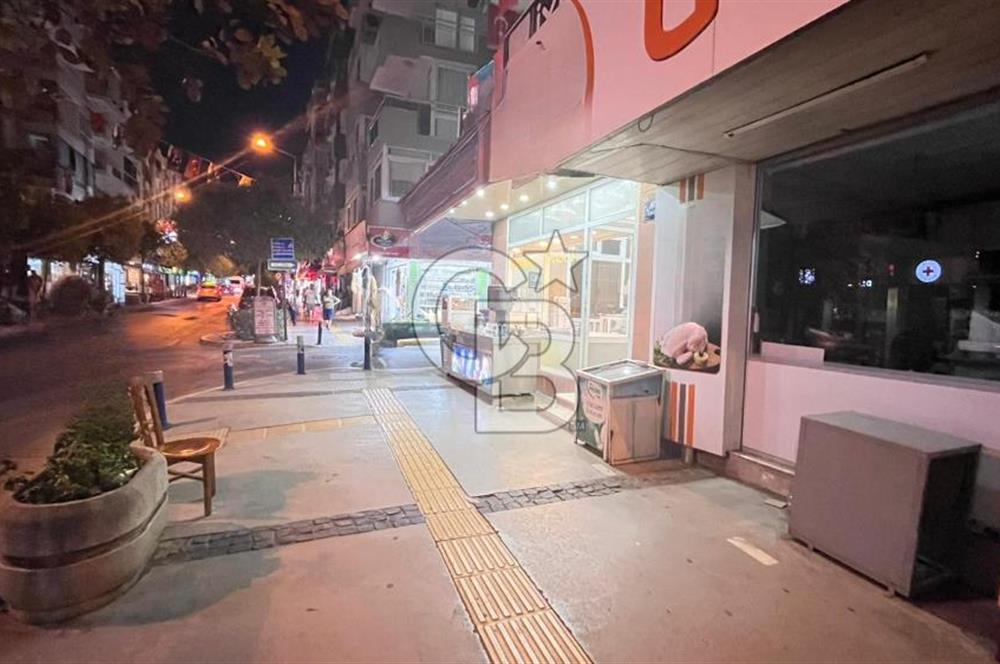 Balçova Ata Caddesinde 27 m2 Satılık Köşe Dükkan