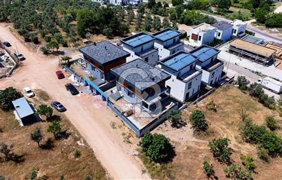 GÜMÜŞTEPEDE MANZARALI MÜSTAKİL HAVUZLU VİLLA