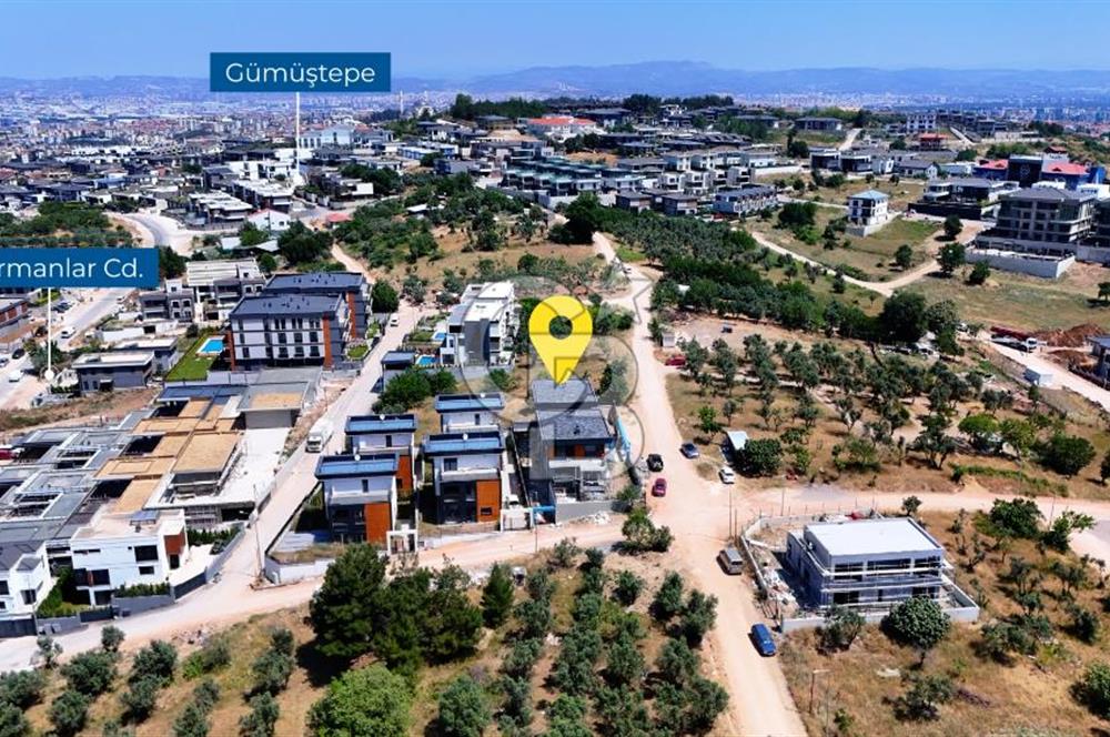 GÜMÜŞTEPEDE MANZARALI MÜSTAKİL HAVUZLU VİLLA