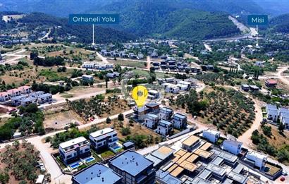 GÜMÜŞTEPEDE MANZARALI MÜSTAKİL HAVUZLU VİLLA