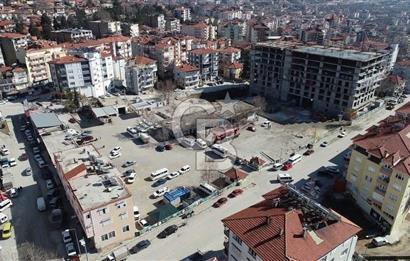 ANTALYA ELMALI AMELAS MEYDAN PROJESİNDE GİRİŞ KAT SATILIK DÜKKAN