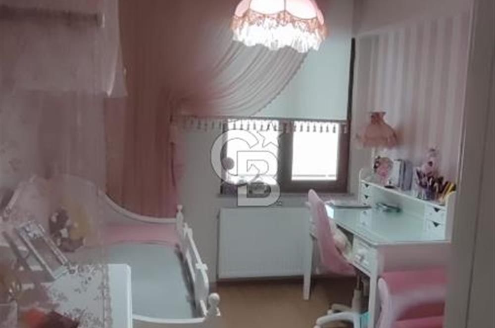 ÇUKURCAYIR SITE İÇERİSİNDE "MASRAFSIZ" 3+1 145 M2 SATILIK DAIRE