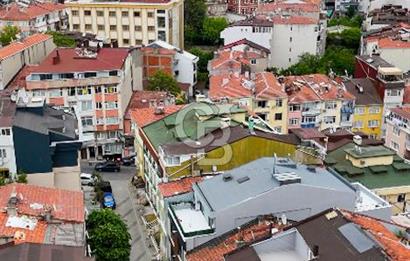 ÜSKÜDAR MURAT REİS MAH. 2+1 ,67 m² SATILIK DAİRE