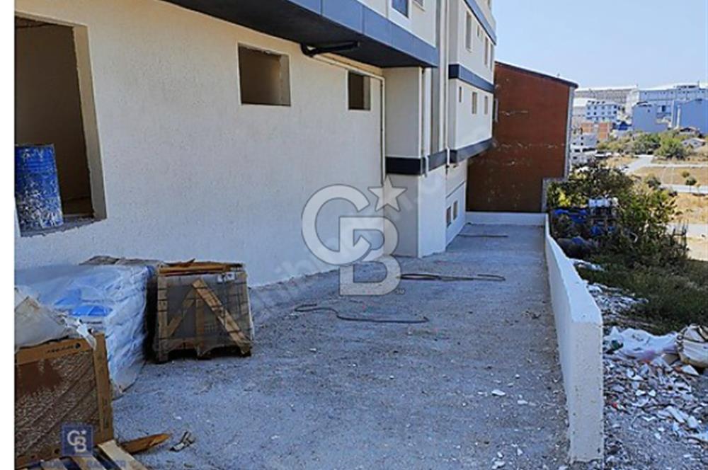SATILIK ARNAVUTKÖY TAŞOLUK METRO DURAĞINA YAKIN SIFIR 2+1 DAİRE