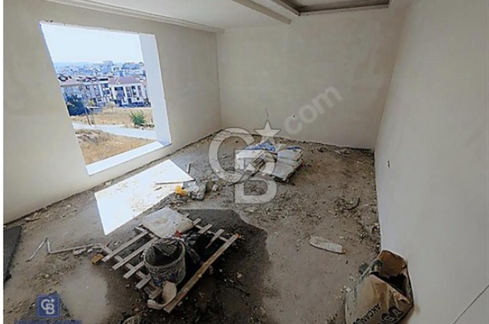 SATILIK ARNAVUTKÖY TAŞOLUK METRO DURAĞINA YAKIN SIFIR 2+1 DAİRE