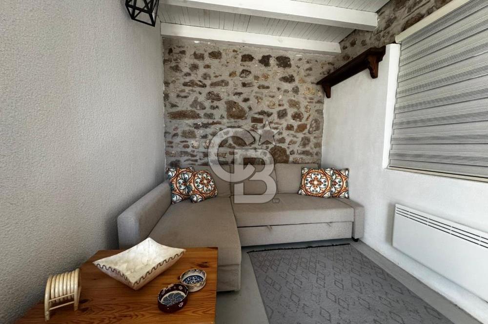 AYVALIK KÜÇÜKKÖYDE HAZIR GELİRLİ AIRBNB İŞLETMELİ KOMPLE MÜLK