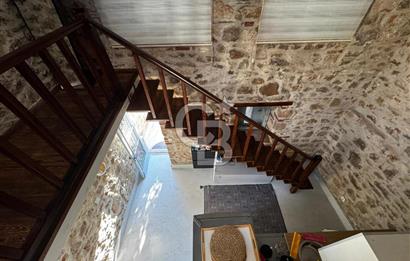 AYVALIK KÜÇÜKKÖYDE HAZIR GELİRLİ AIRBNB İŞLETMELİ KOMPLE MÜLK