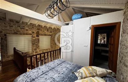 AYVALIK KÜÇÜKKÖYDE HAZIR GELİRLİ AIRBNB İŞLETMELİ KOMPLE MÜLK