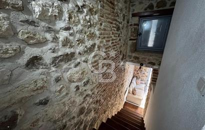 AYVALIK KÜÇÜKKÖYDE HAZIR GELİRLİ AIRBNB İŞLETMELİ KOMPLE MÜLK