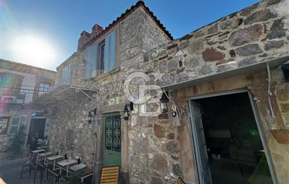 AYVALIK KÜÇÜKKÖYDE HAZIR GELİRLİ AIRBNB İŞLETMELİ KOMPLE MÜLK