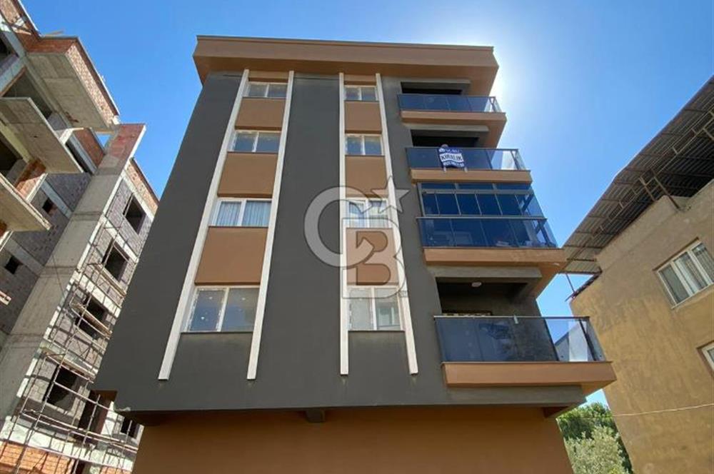 BORNOVA DOĞANLARDA 2+1 DAİRE