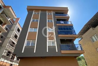 BORNOVA DOĞANLARDA 2+1 DAİRE