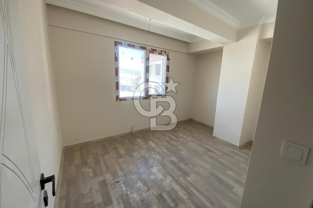 BORNOVA DOĞANLARDA 2+1 DAİRE
