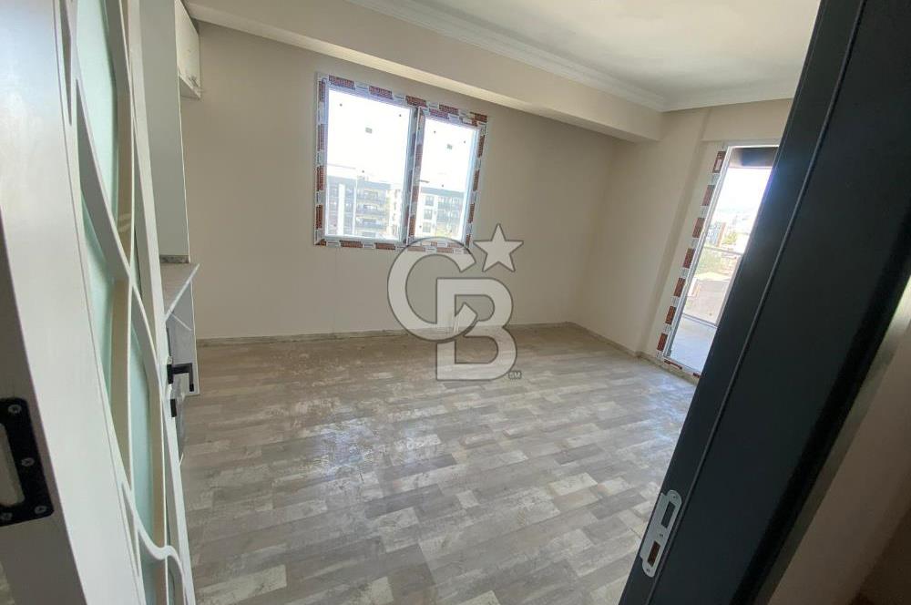 BORNOVA DOĞANLARDA 2+1 DAİRE