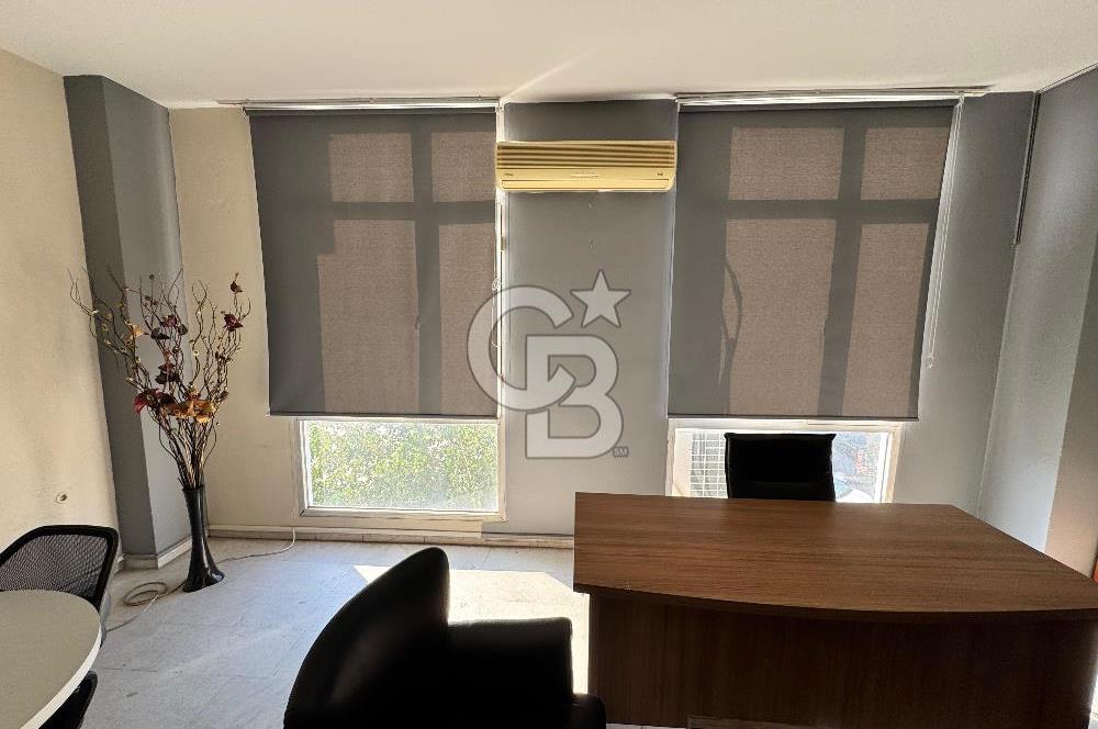 Çiğli Anadolu Caddesi Üzeri Eşyalı Kiralık Ofis