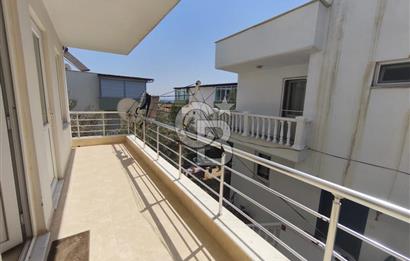 Ayvalık Sarımsaklıda Satılık Deniz Manzaralı 3+1 Villa