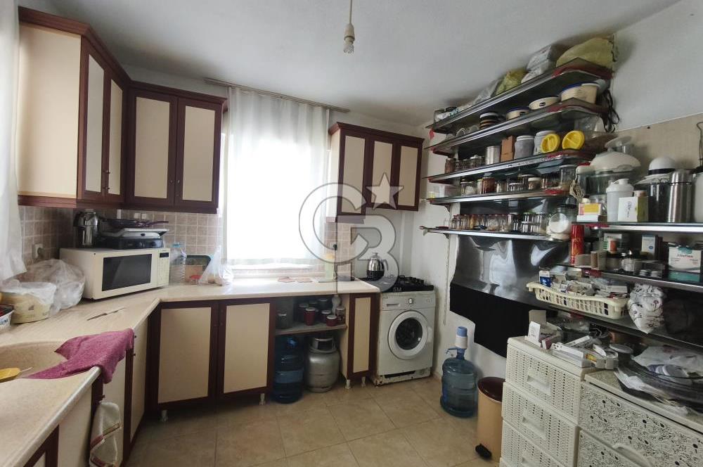 Ayvalık Sarımsaklıda Satılık Deniz Manzaralı 3+1 Villa