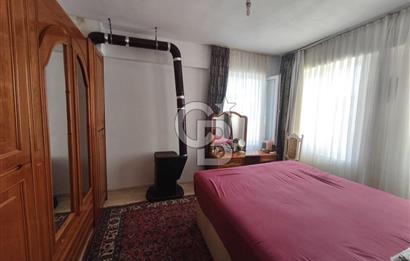 Ayvalık Sarımsaklıda Satılık Deniz Manzaralı 3+1 Villa