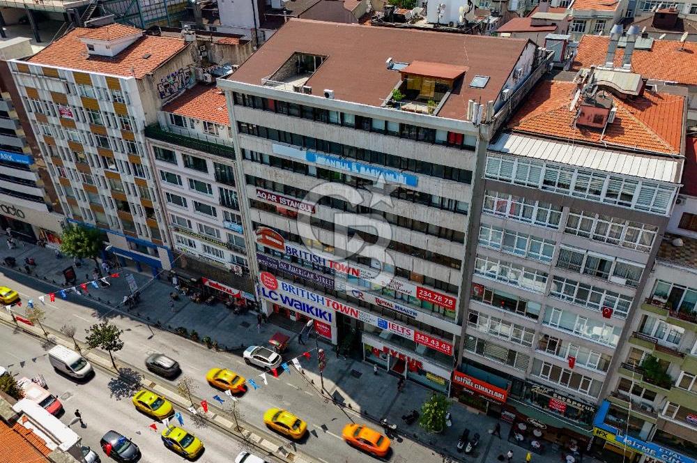 Mükemmel Konumda İşyerine Uygun Kiralık
