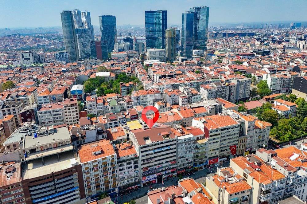 Mükemmel Konumda İşyerine Uygun Kiralık