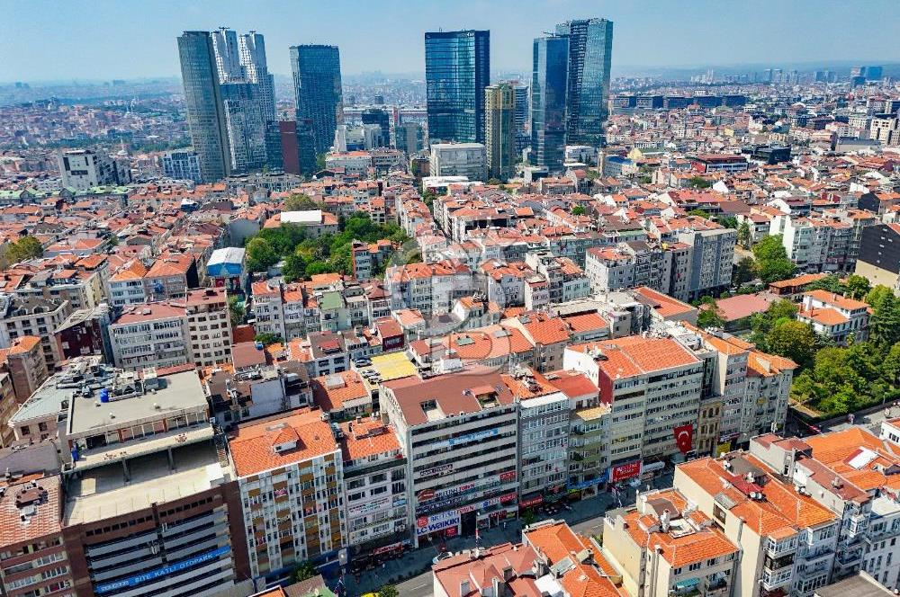 Mükemmel Konumda İşyerine Uygun Kiralık