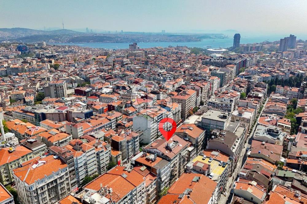 Mükemmel Konumda İşyerine Uygun Kiralık