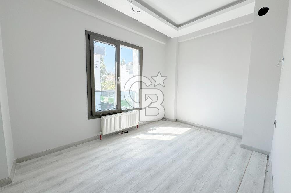 EĞRİBUCAK MAHALLESİNDE TAKASA AÇIK 4+1 VİLLA