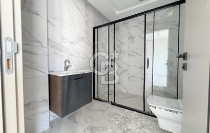 EĞRİBUCAK MAHALLESİNDE TAKASA AÇIK 4+1 VİLLA