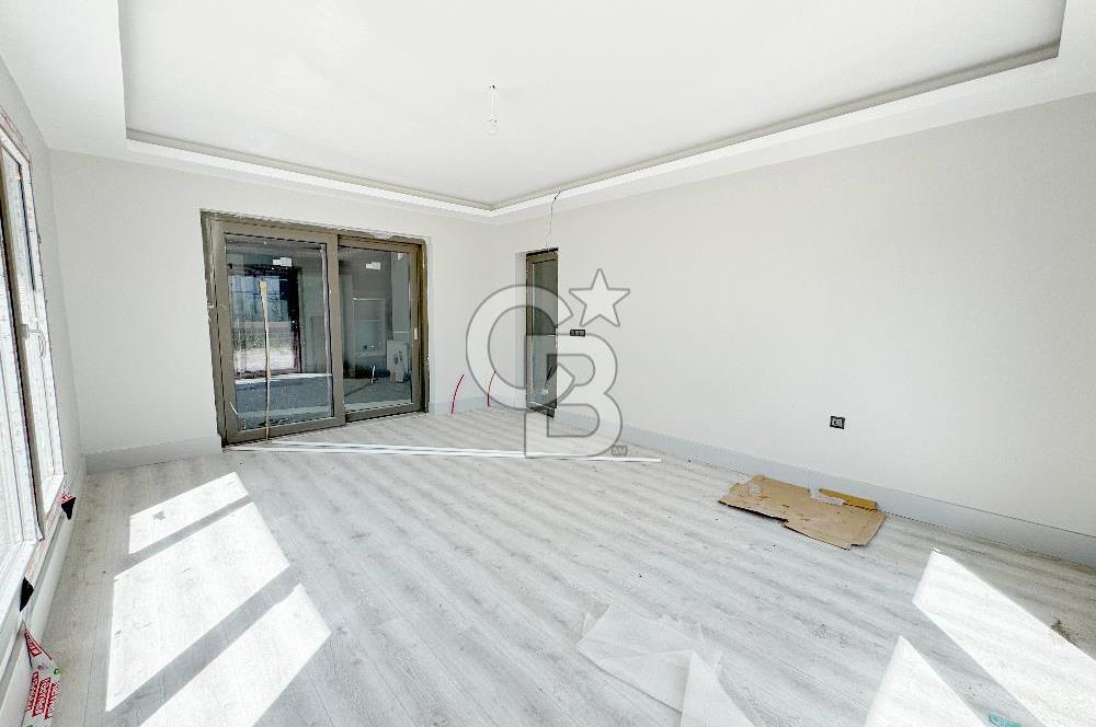 EĞRİBUCAK MAHALLESİNDE TAKASA AÇIK 4+1 VİLLA