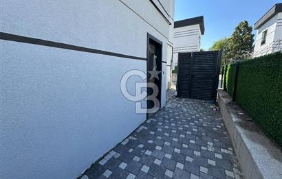 EĞRİBUCAK MAHALLESİNDE TAKASA AÇIK 4+1 VİLLA