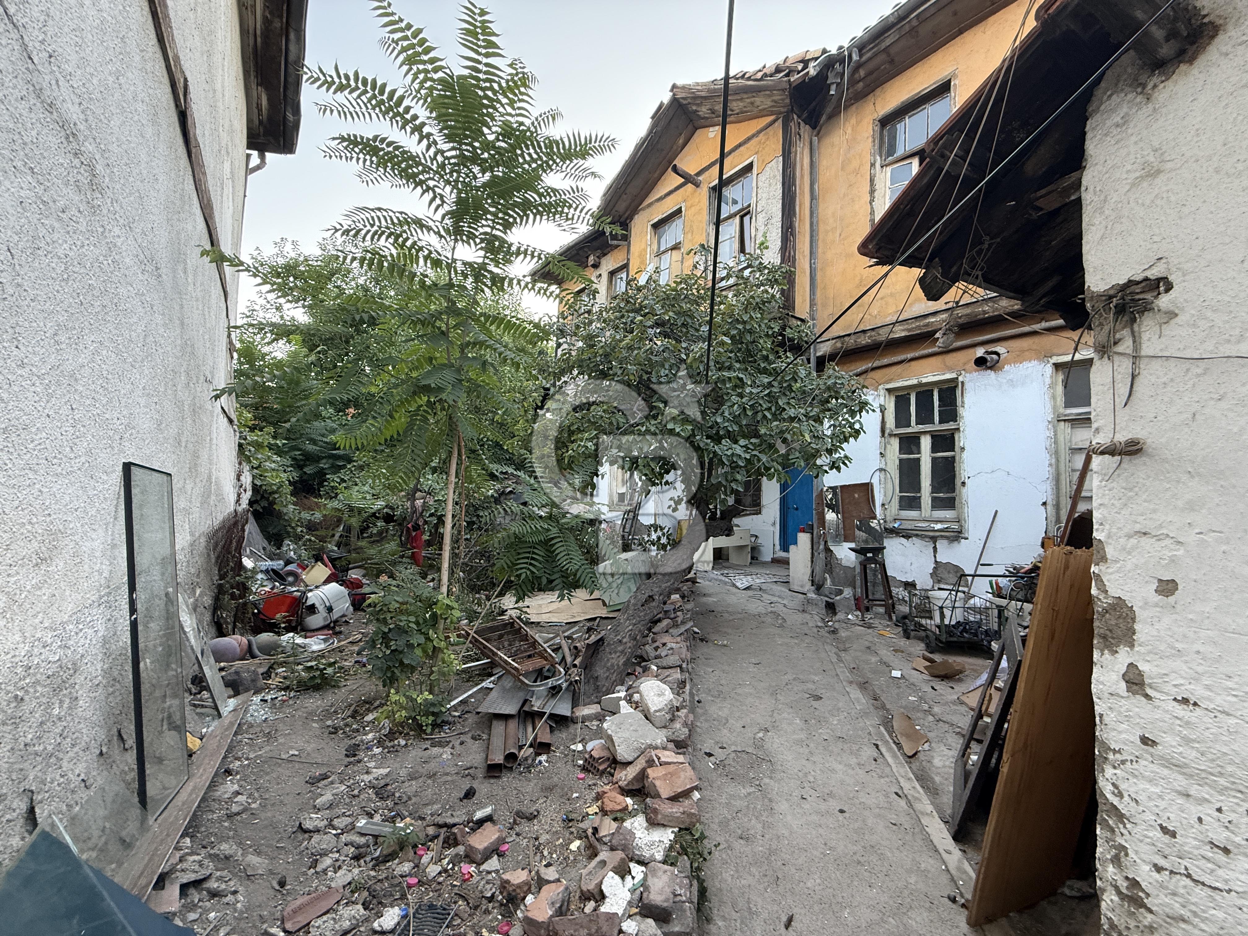 Hamamönü Ulucanlar Caddesi Arasında Tarihi Tescilli Konak