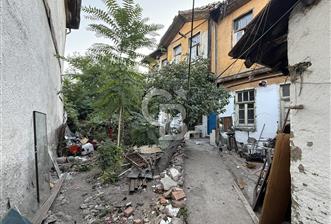 Hamamönü Ulucanlar Caddesi Arasında Tarihi Tescilli Konak