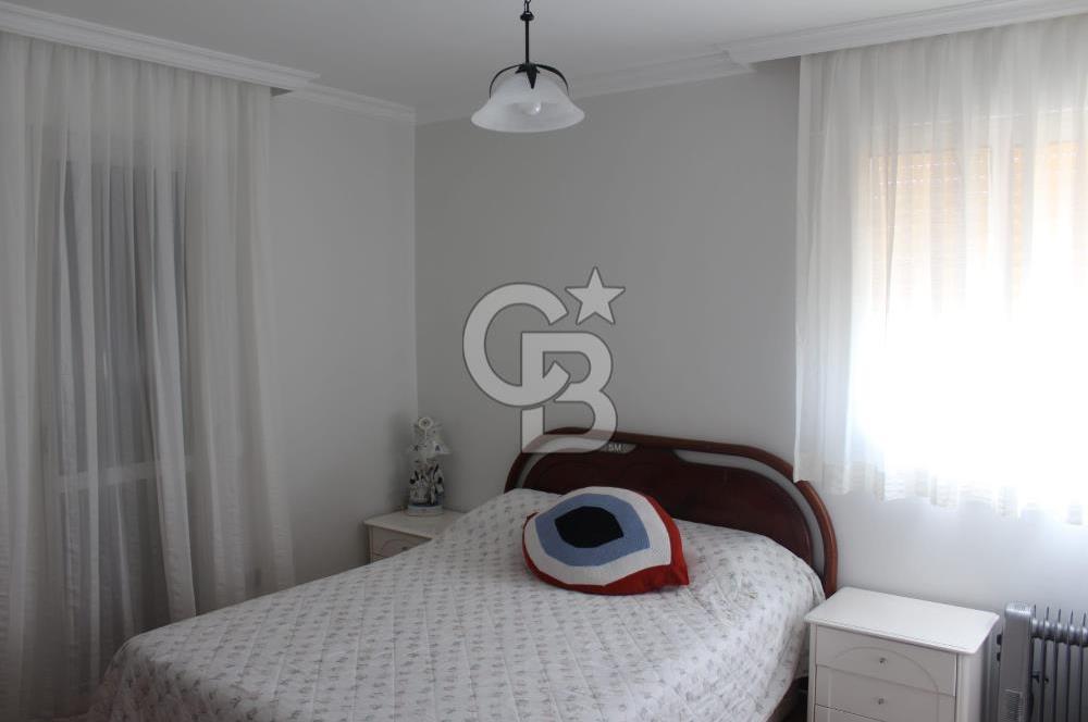 ÇEŞME DALYANKÖY MEVKİNDE DENİZ MANZARALI SİTE İÇERİSİNDE VİLLA