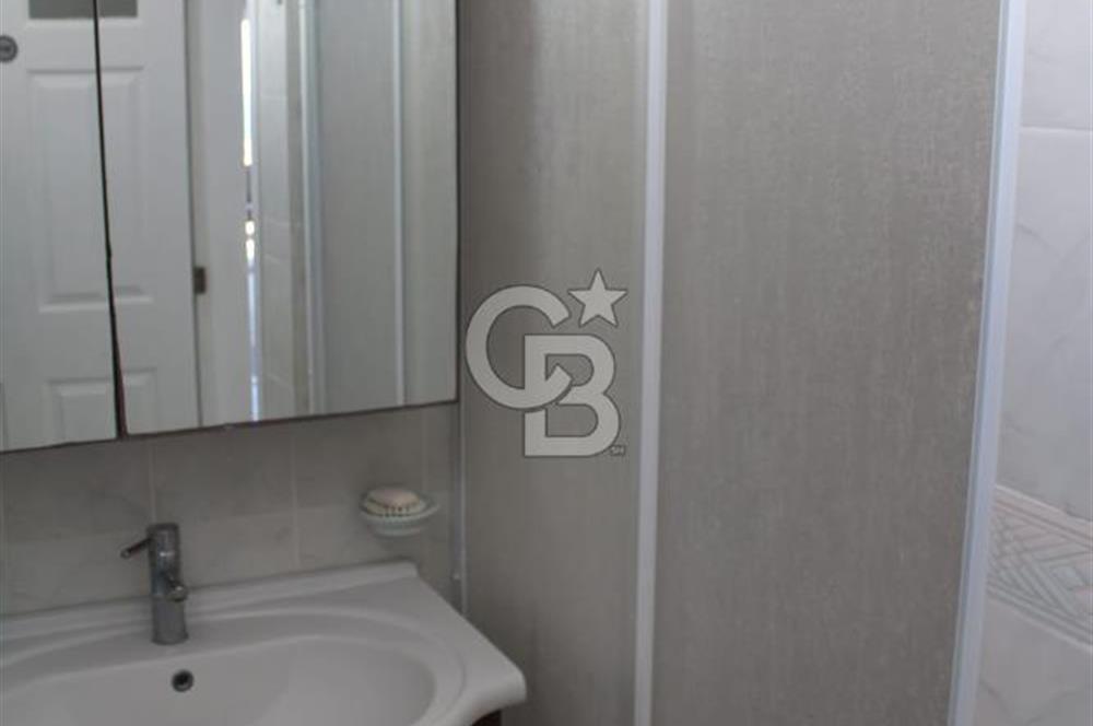 ÇEŞME DALYANKÖY MEVKİNDE DENİZ MANZARALI SİTE İÇERİSİNDE VİLLA