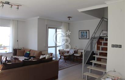ÇEŞME DALYANKÖY MEVKİNDE DENİZ MANZARALI SİTE İÇERİSİNDE VİLLA