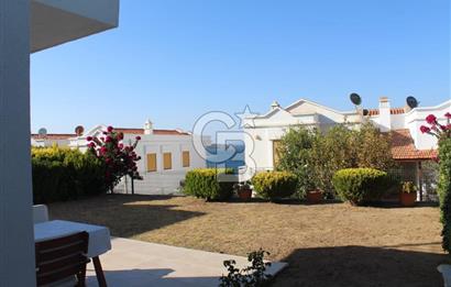 ÇEŞME DALYANKÖY MEVKİNDE DENİZ MANZARALI SİTE İÇERİSİNDE VİLLA