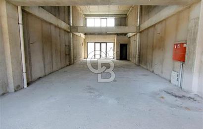 EDREMİT ÖZDEMİR PLAZA'DA KİRALIK ŞIK DÜKKAN