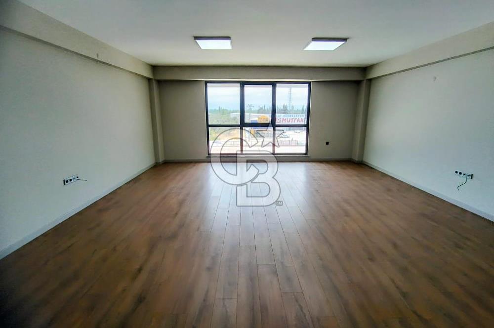 ÖZDEMİR PLAZA'DAN ŞIK OFİS&BÜRO