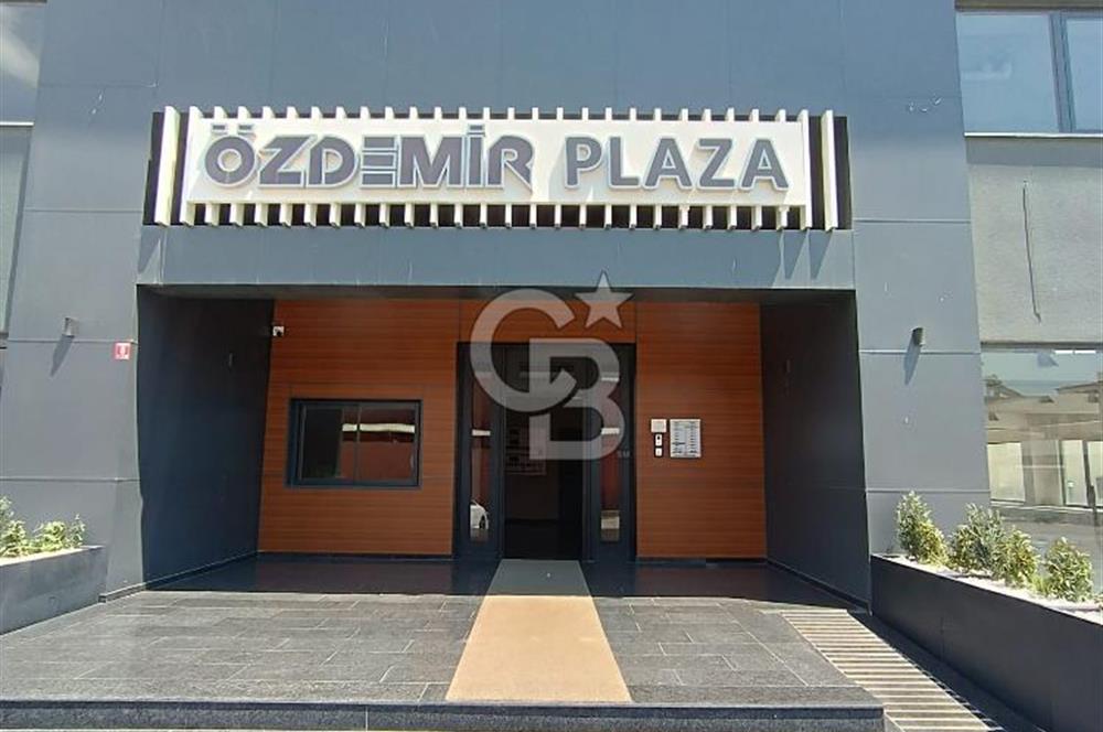 ÖZDEMİR PLAZA'DAN ŞIK OFİS&BÜRO