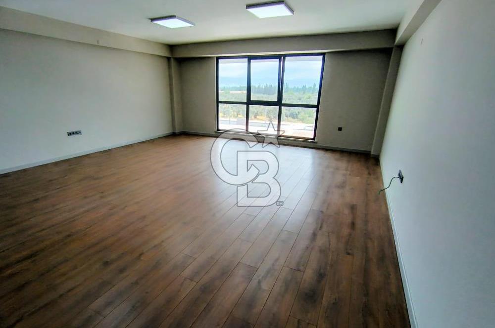 ÖZDEMİR PLAZA'DAN ŞIK OFİS&BÜRO