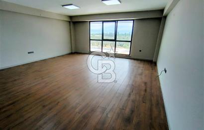 ÖZDEMİR PLAZA'DAN ŞIK OFİS&BÜRO