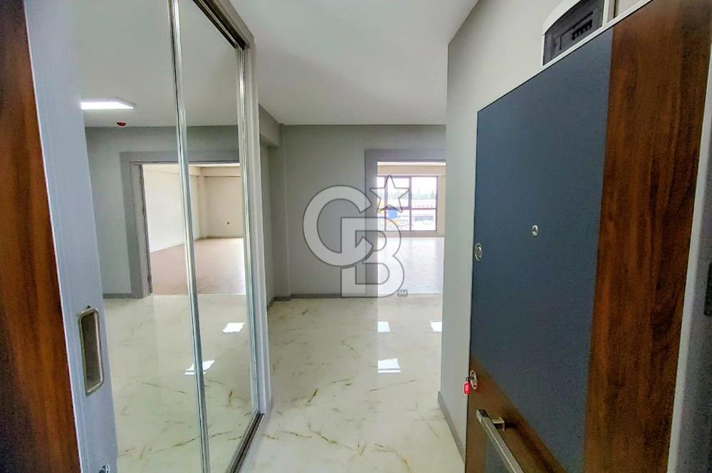 ÖZDEMİR PLAZA'DAN ŞIK OFİS&BÜRO