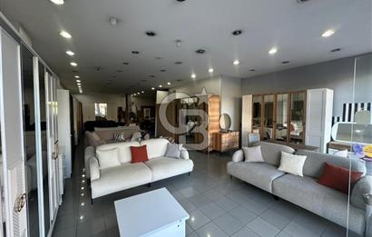 BAĞCILAR VELİOĞLU CADDESİNDE 3 KATLI CAZİP DÜKKAN