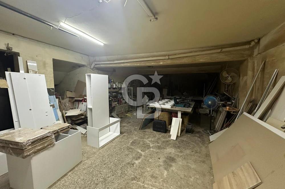 BAĞCILAR VELİOĞLU CADDESİNDE 3 KATLI CAZİP DÜKKAN