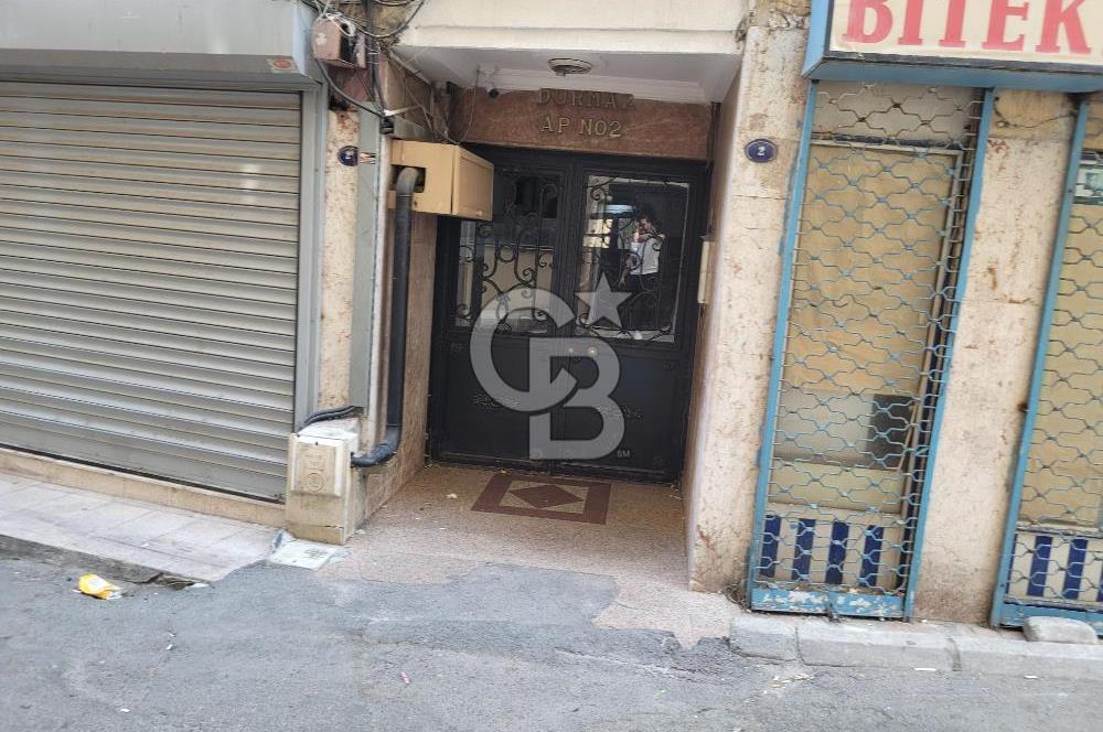 KONAK ATİLLA MAHALLESİ DENİZ MANZARALI 3+1 SATILIK DAİRE 