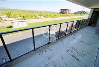 CB OPİA'DAN YAVUZ SULTAN SELİM CAD.CEPHE ARAKAT GENİŞ BALKONLU !